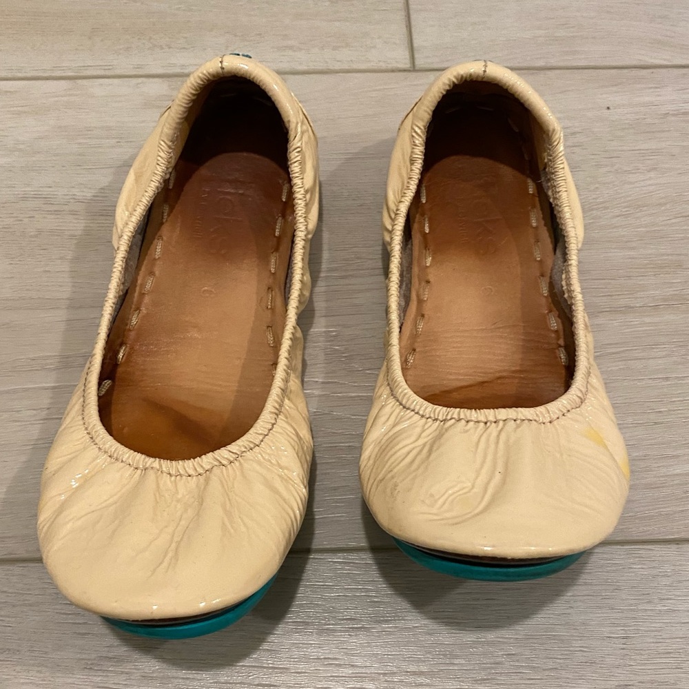 Tieks Biscotti Nude Ivory Patent Ballet Flats Siz Gem